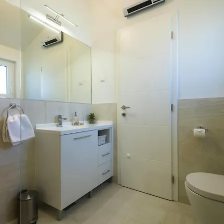 Luxury With Private Pool Near Sea In 别墅 *