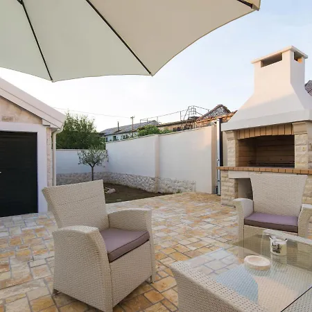 别墅 Luxury With Private Pool Near Sea In