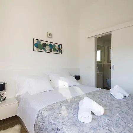 Luxury With Private Pool Near Sea In Vinjerac